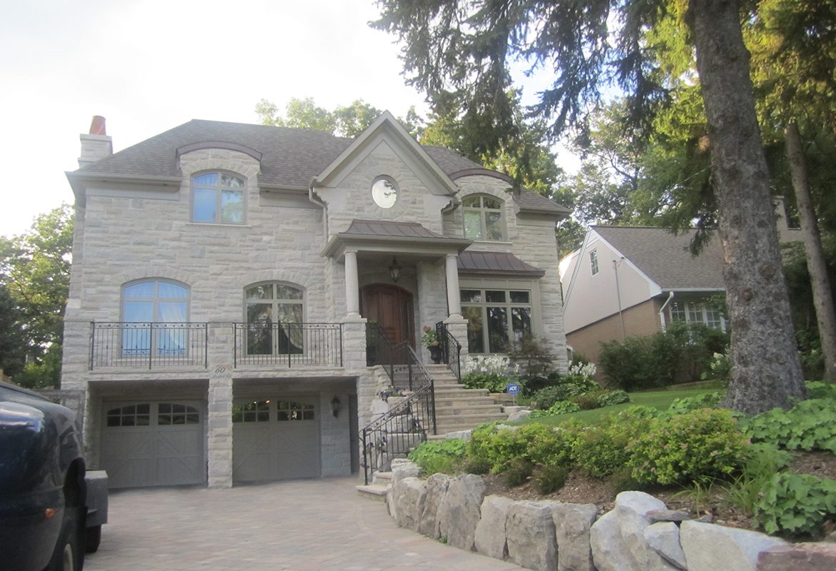 60 Hartfield Rd